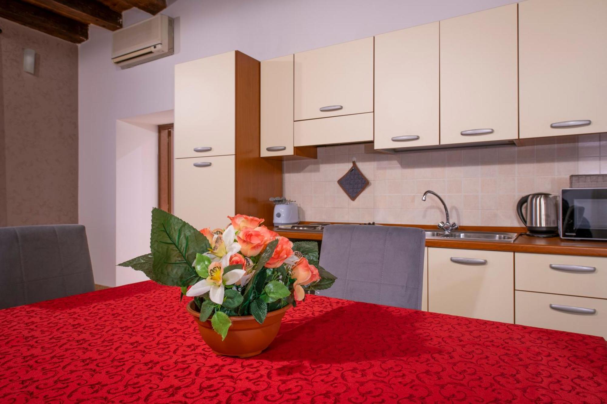 Arena Suite Mazzini Βερόνα Εξωτερικό φωτογραφία